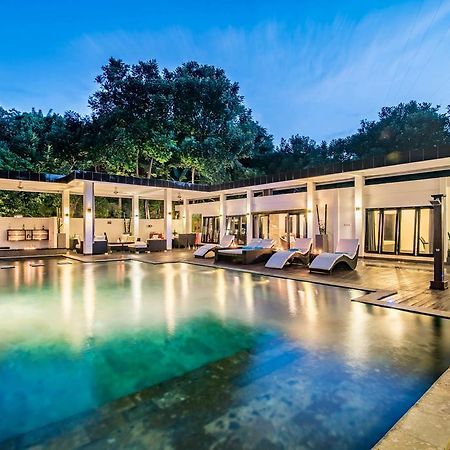 Stunning Villa Lily Lovina  Ngoại thất bức ảnh